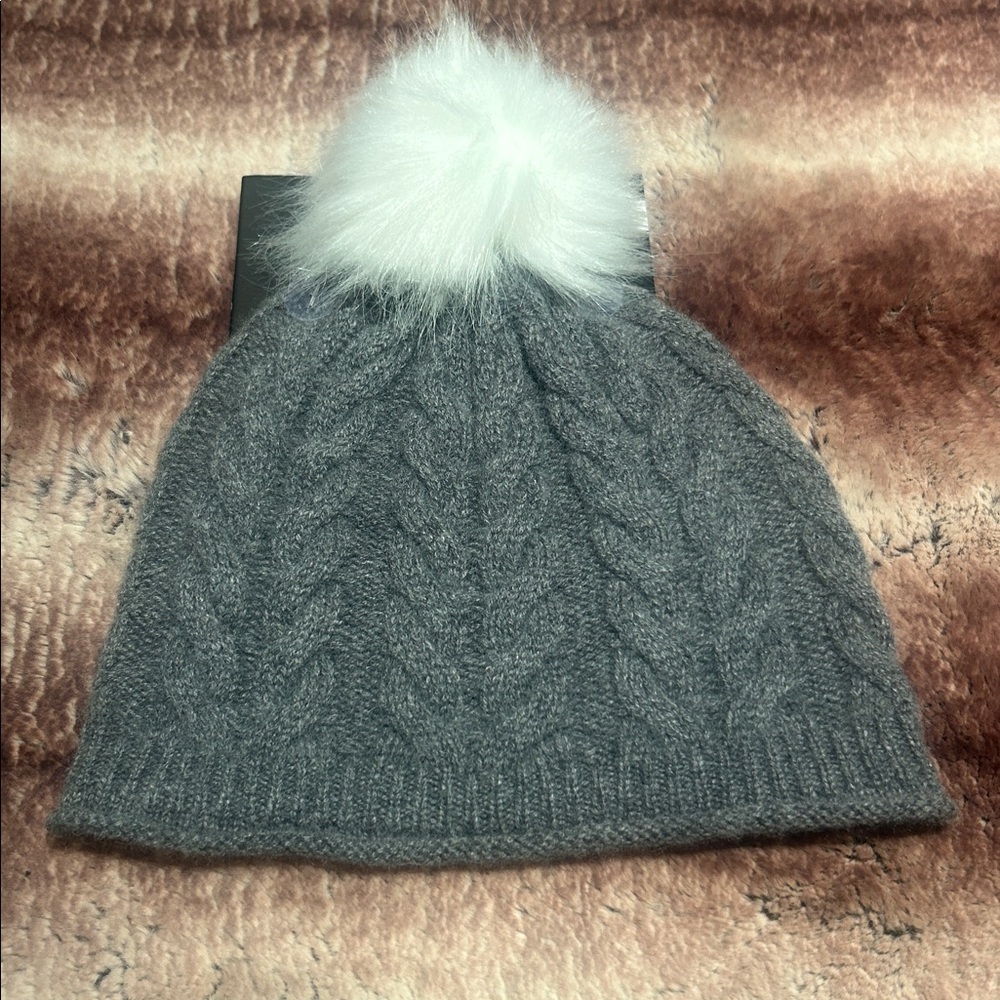 Tahari 100% 2-Ply Cashmere Hat with Faux Fur Pom Charcoal White